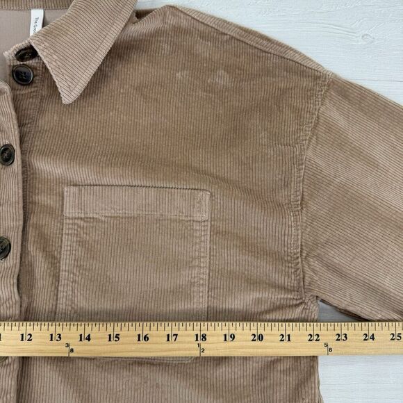 Aritzia Babaton Graydon Corduroy Shirt M Button Up Cropped Camel Tan Long Sleeve - Picture 13 of 16
